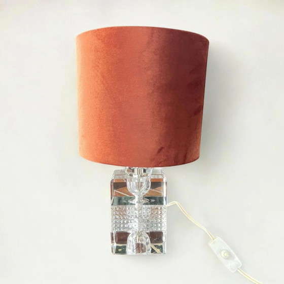 Richard Essig Mid Century Tafellamp met glazen voet en fluwelen kap, Pantone Kleur van het Jaar 2025 Mocha (photo 2 of 9)
