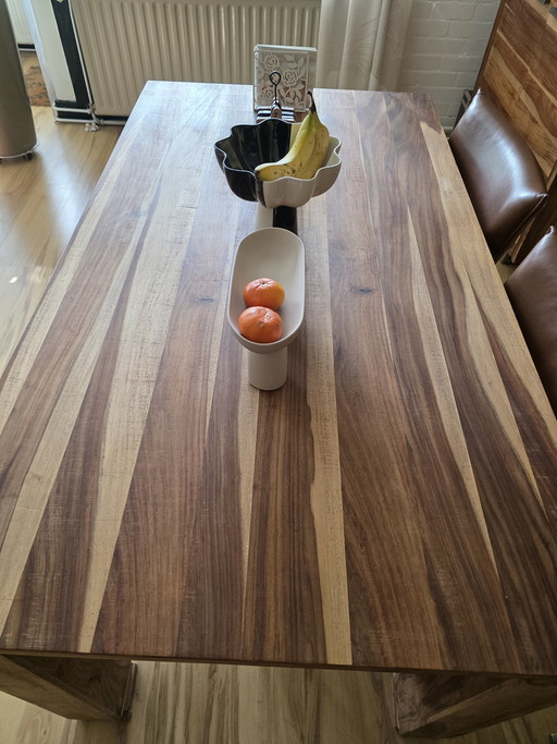 Wunderschöner, ausziehbarer Esstisch aus Sheesham-Holz von Xooon.