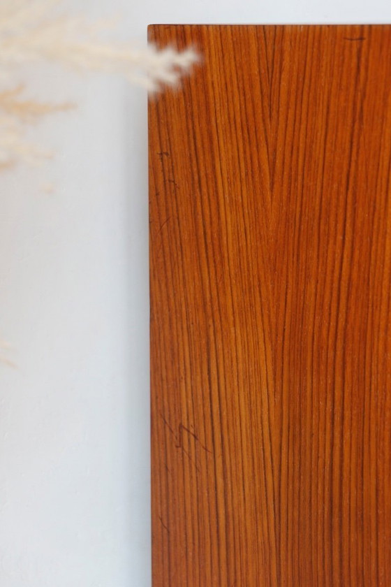 Image 1 of Mobiletto vintage in vinile con piano in teak (anni '60)