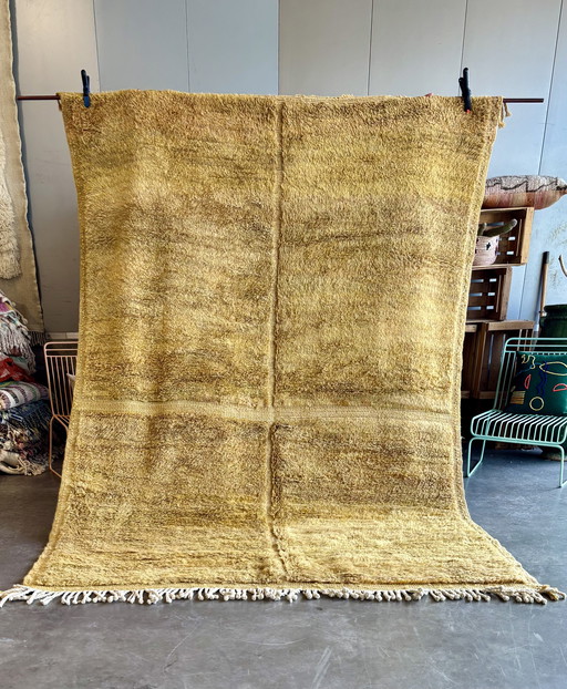 Golden Ochre Moroccan Mrirt Rug – 200x300 cm – Handmade Wool Berber Carpet