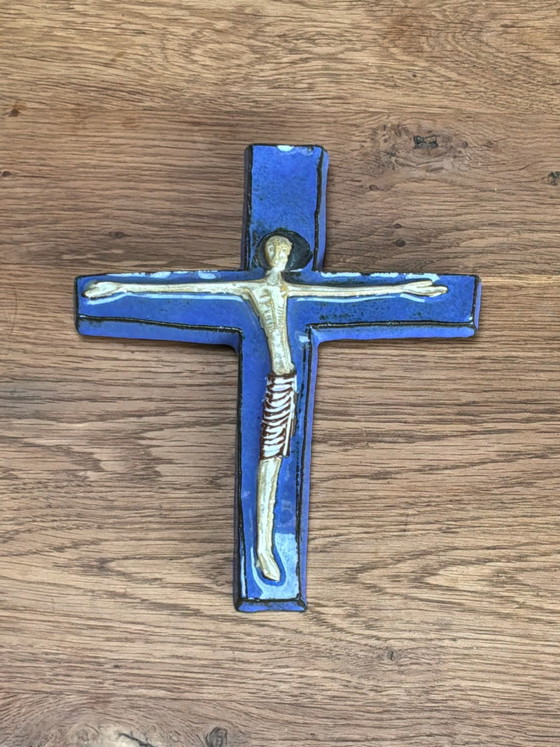 Image 1 of Cruz de pared de cerámica esmaltada en azul cobalto