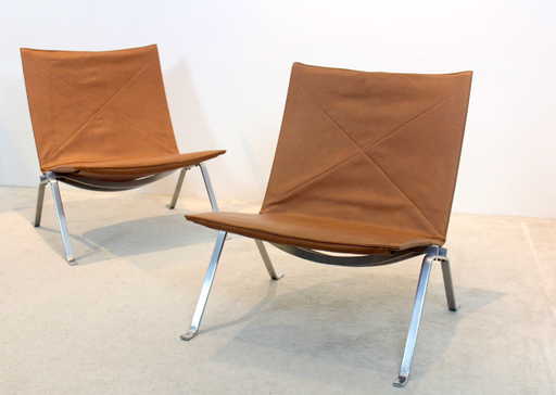 Cognac lederen PK22 stoelen van Poul Kjærholm voor E. Kold Christensen