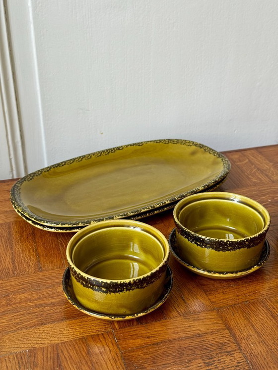 Image 1 of Oyster service in Gien earthenware with olive green glaze