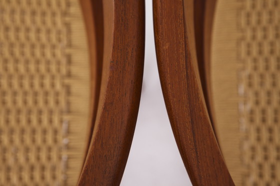 Image 1 of Set di 4 sedie modello 84 di Niels Otto Møller – Teak danese e corda di carta, anni '70 | Sedie da pranzo vintage in stile m