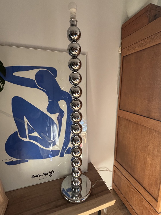 Image 1 of Lampe globe sur pied de style spatial