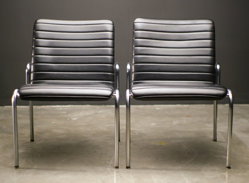 PAIR OF KHO LIANG IE MODEL 703 LOUNGE CHAIRS, 1968