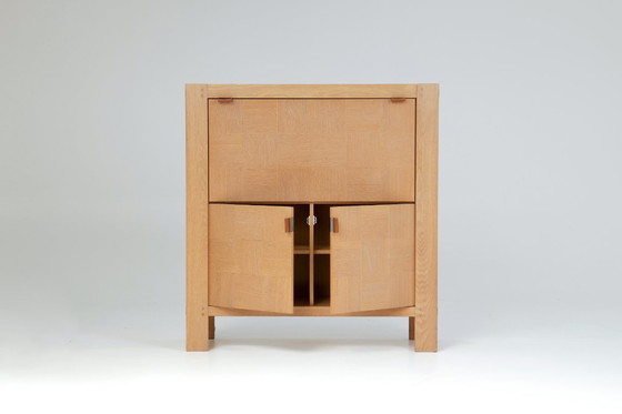 Image 1 of Lavagna grafica brutalista in rovere - Frans Defour