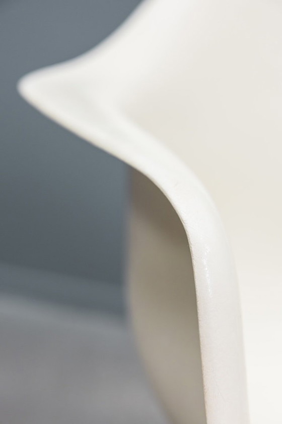 Image 1 of Chaise Eames DAW, 5x