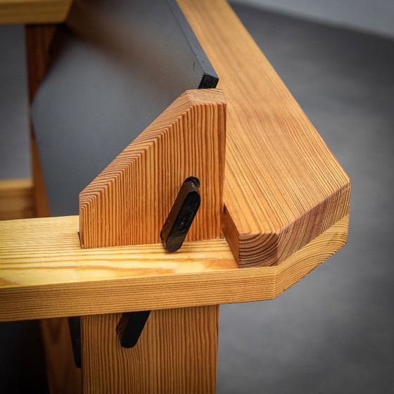 Image 1 of Rarissima coppia di poltrone lounge olandesi in legno massello di pino, di Wouter Fens, anni '60.