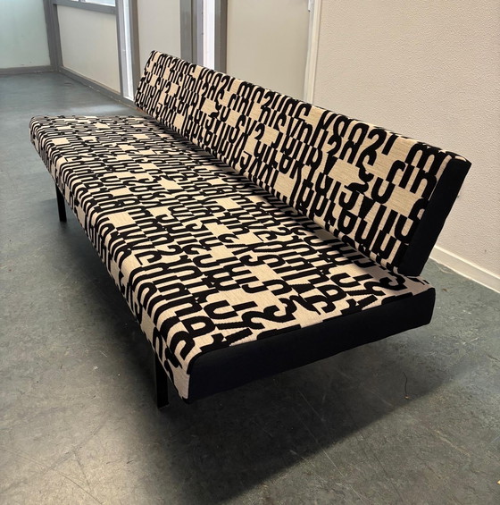 Image 1 of Sofá cama Gijs van der Sluis en Kvadrat Letters