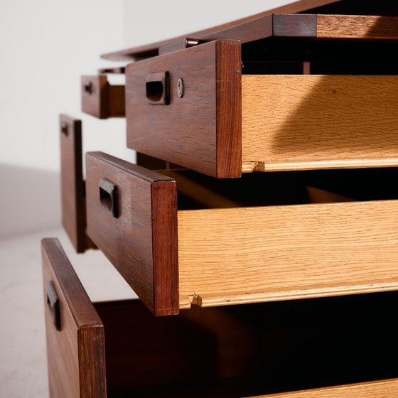 Image 1 of MK11322 Escritorio modelo 207 de palisandro de Arne Vodder