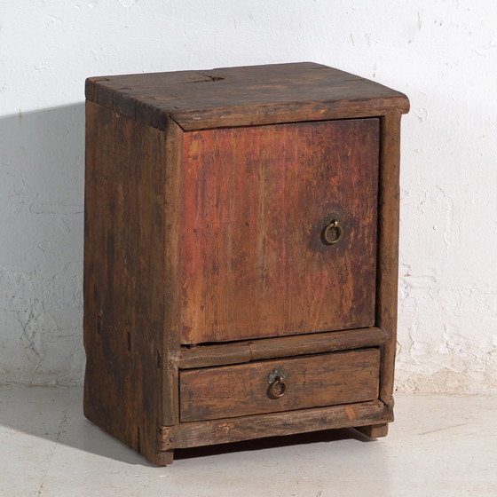 Antique Chinese auxiliary cabinet in painted wood – China, circa 1900 – Storage cabinet, Brass (photo 24 of 40)