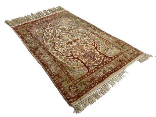 Iranian Isfahan Handwoven Carpet