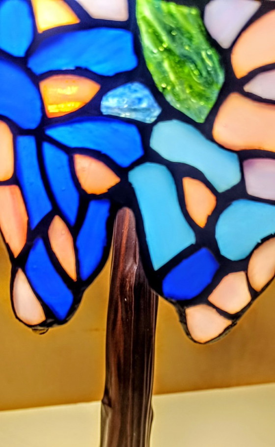 Image 1 of Lampada a glicine in stile Tiffany