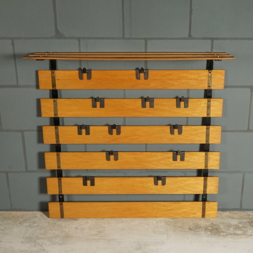 Perchero/armario escandinavo – madera de teca – década de 1960 – kapstokken, Metal