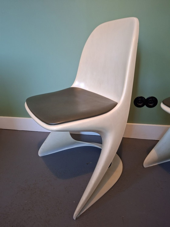 Casalino chair by Alexander Begge for Casala – Chairs and lounge chairs, Plastic, Fiberglass (photo 8 of 10)