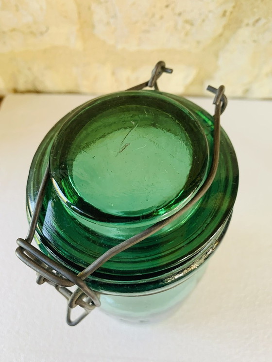 Image 1 of Vintage Franse potten in smaragdgroen glas van L'Ideale, jaren 1940, set van 2