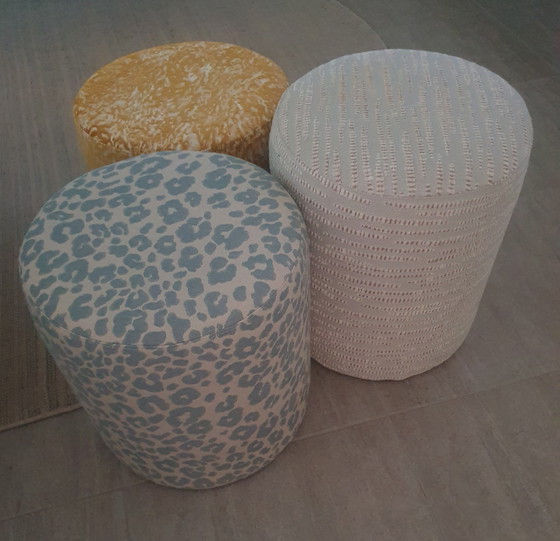 Image 1 of Design Authentique - Pouf Rond sur Mesure – Tissu Karin Sajo Paris « Écume Soleil »