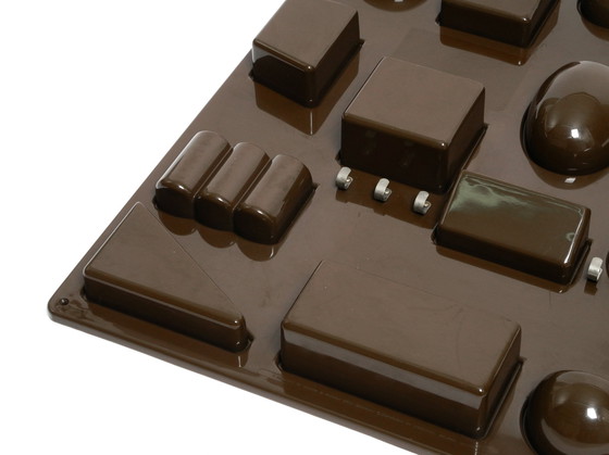 Image 1 of 70s Uten.Silo van Dorothee Maurer-Becker | M-Design Production in donkerbruin