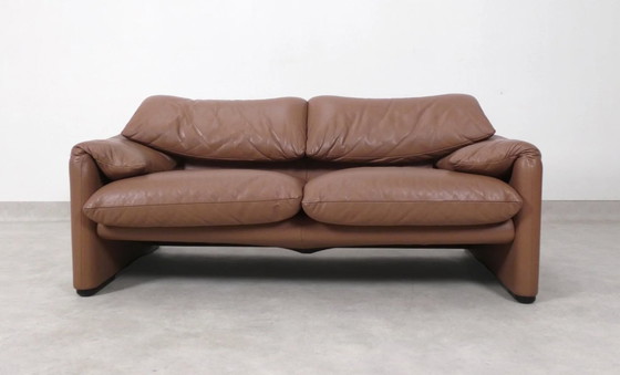 Image 1 of Cassina Maralunga 2 posti in pelle color mocca