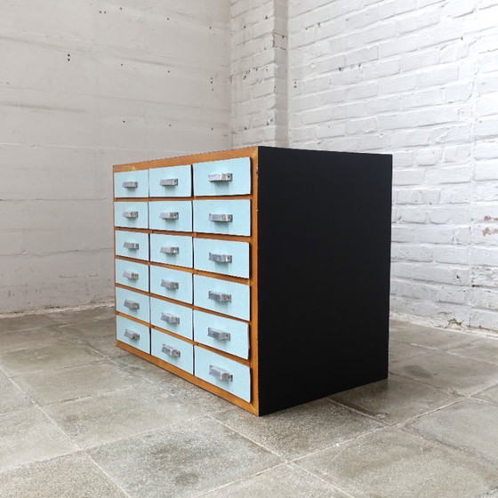 Image 1 of Cassettiera industriale colorata