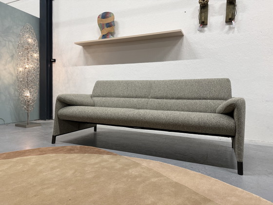 Image 1 of Sofá bajo de 3 plazas Leolux Felizia, tejido Trend 210