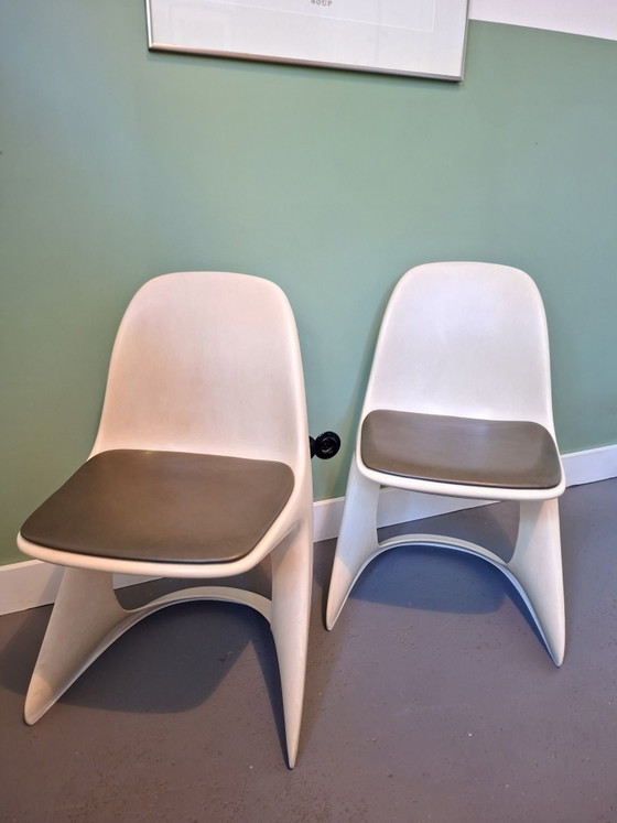 Casalino chair by Alexander Begge for Casala – Chairs and lounge chairs, Plastic, Fiberglass (photo 3 of 10)