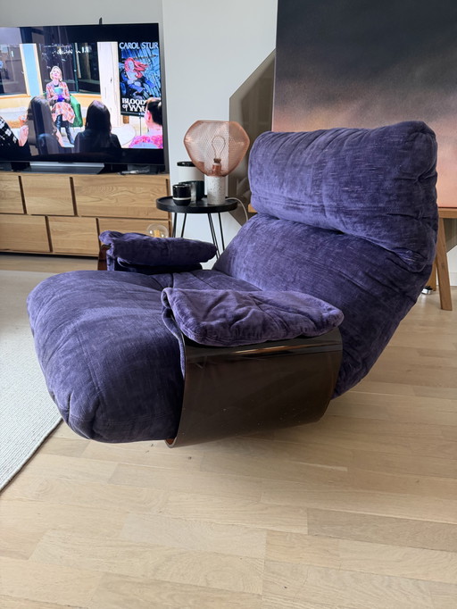 Fauteuil ligne roset Marsala purple velvet