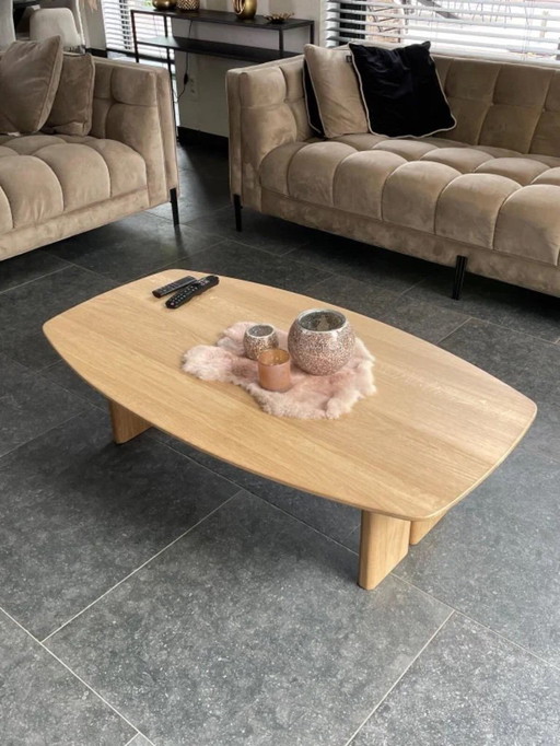 table basse en chêne massif