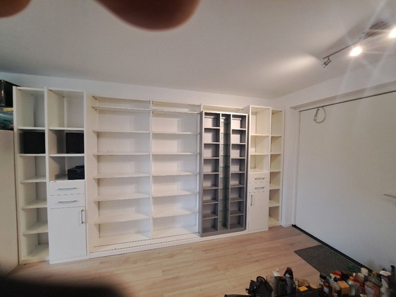 Image 1 of Libreria e credenza Paschen con pannello scorrevole