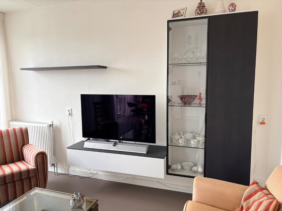 Set soggiorno Interstar - Armadio a muro – Armadi a muro, Vetro, MDF (photo 4 of 8)