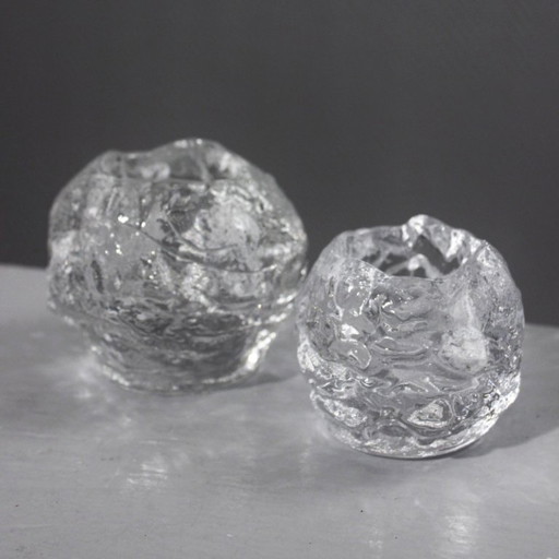 Ann Wolff & Kosta Boda - 2 portavelas de té Snowball, diseño sueco