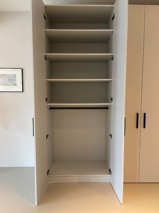 Image 1 of Format Furniture modularer Kleiderschrank