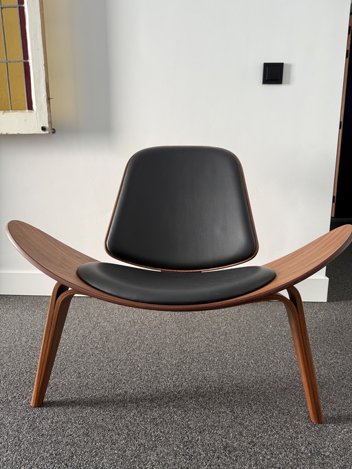 Silla Carl Hansen & Son CH07 Shell