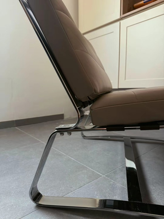 Image 1 of 2x Fauteuils de salon matelassés Minotti Delaunay
