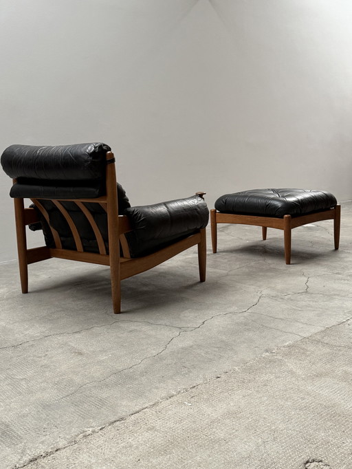 Eric Merthen For Irish Furniture Armchair With Ottoman Solid Oak Leather Black, Sweden 1960s