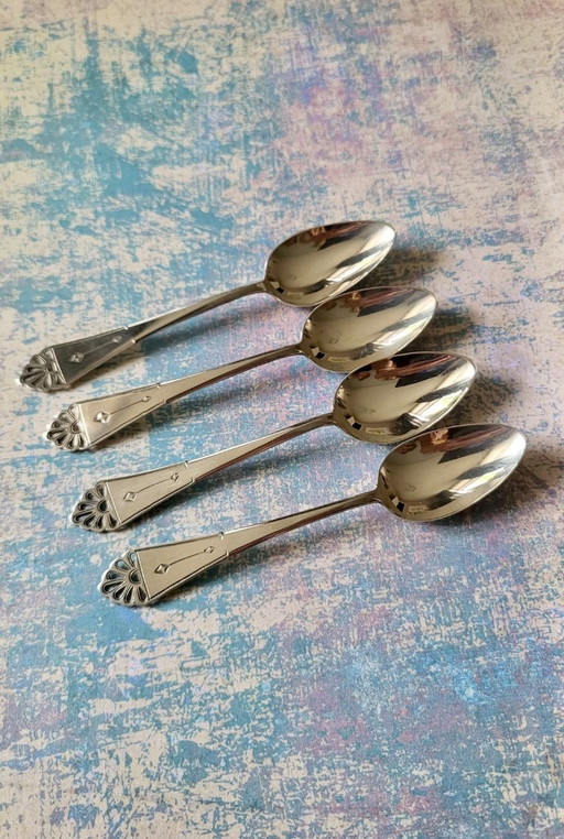 Cuatro cucharillas de plata antiguas, 1899 – besteksets, Silver