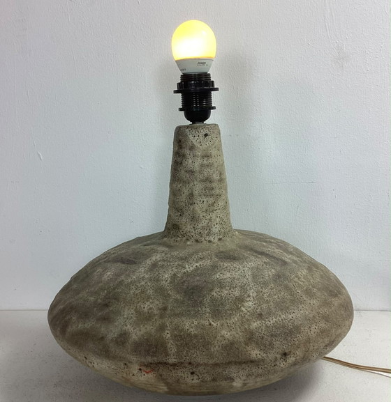 Mid Century Speckled Ceramic Table Lamp (photo 11 of 11)