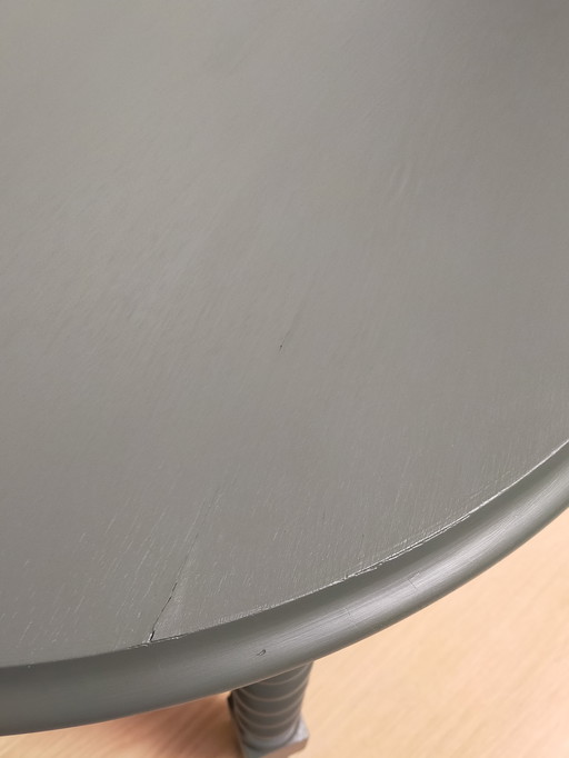 Ronde Salontafel met Gedraaide Poten
