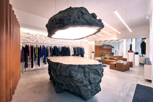 Op maat gemaakte sculpturale toonbankset met zwevende LED-verlichting – Concept Store / Gallery Pieces