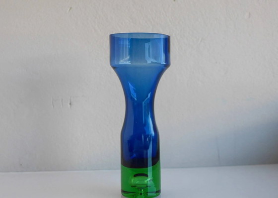 Image 1 of Mid-century modern Scandinavian bright blue and emerald green glass vase from Borgström Åseda, Sweden