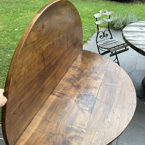 Image 1 of Table à abattant en noyer anglais - vers 1900