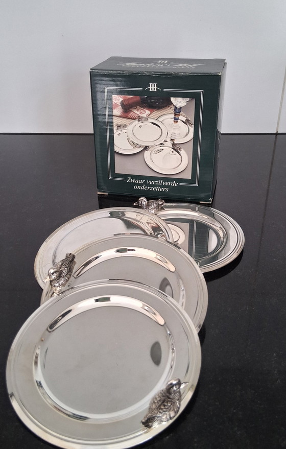 Image 1 of Sottobicchieri di Hunters' Hill pesantemente placcati in argento