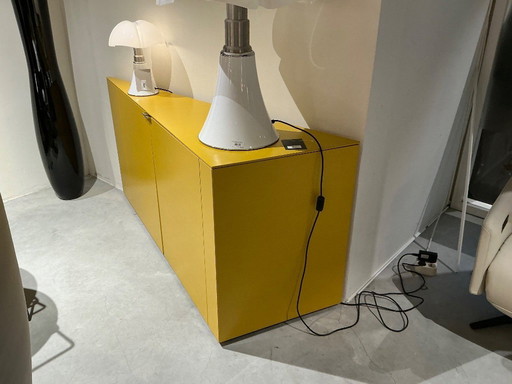 Monolit wall cabinet