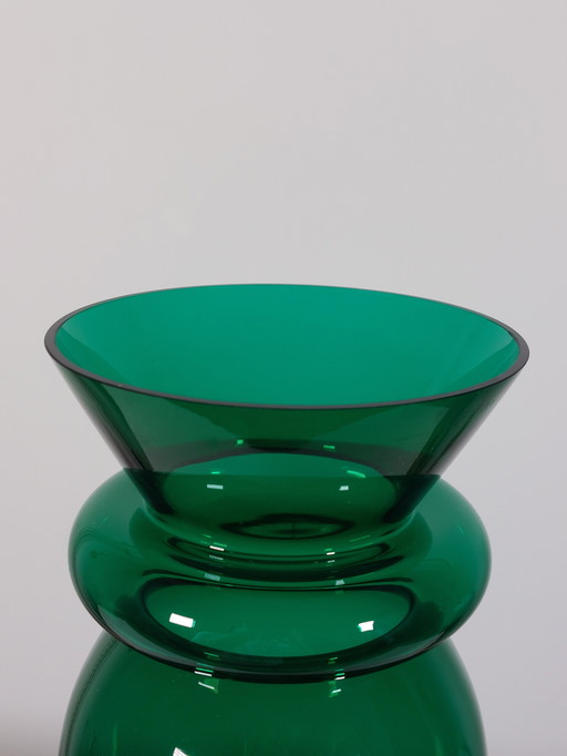 Grüne skulpturale Vintage Ritzenhoff Design Dieter Sieger Memphis Style Glas Vase