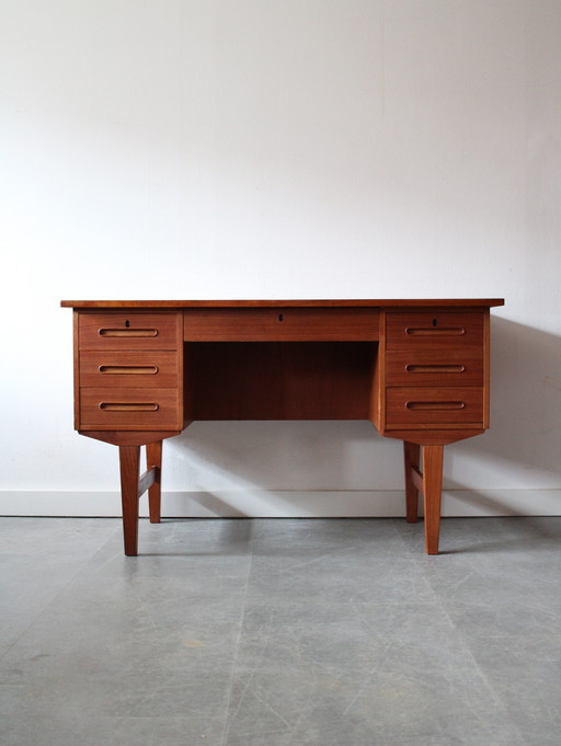 Escritorio danés vintage de teca
