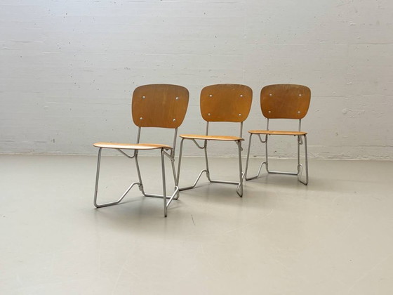 Image 1 of Set van 3 Armin Wirth klapstoelen van gevormd multiplex, Zwitserland, jaren 1950/60.