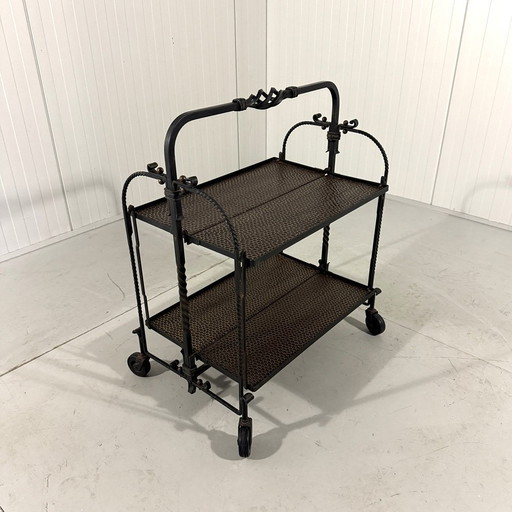 Carrito de servicio plegable brutalista de hierro forjado, década de 1960