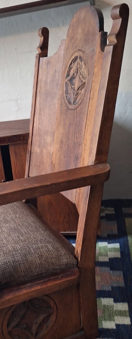 Antiker neugotischer Eichenholz-Armlehnstuhl aus den 1910er Jahren – Sessel, Textile, Wood (photo 3 of 11)