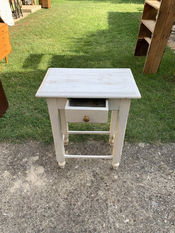 Small Hungarian White Side Table, 1920s (photo 2 of 7)